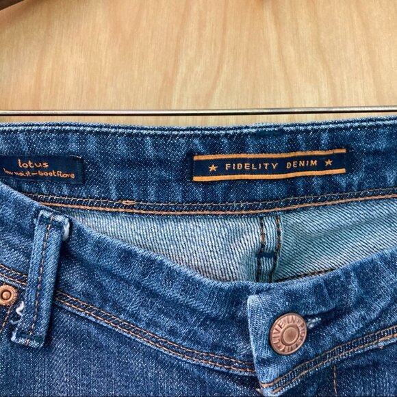 FIDELITY Sz 34 Low Waist Boot Flare Mid Wash Japan Fabric Jeans - Picture 2 of 8
